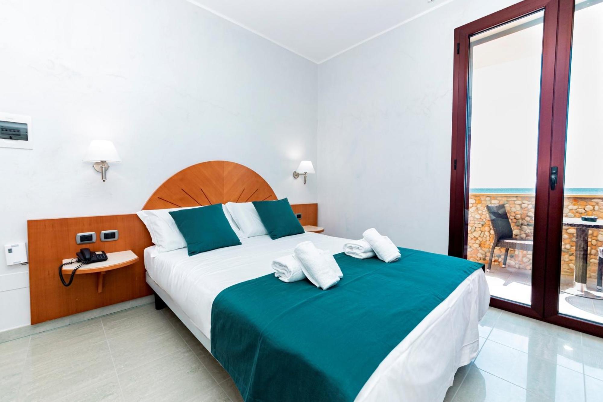 Hotel Alba Torre Lapillo Eksteriør bilde