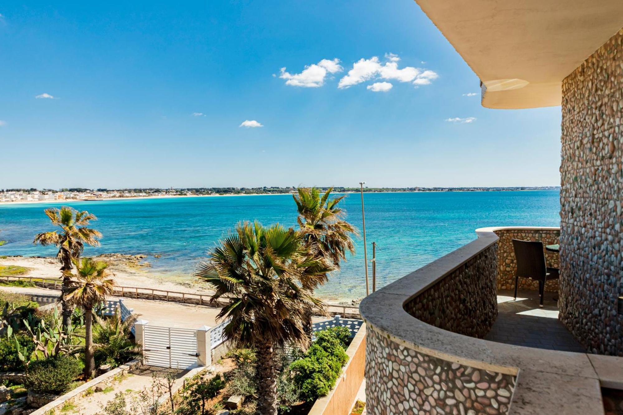 Hotel Alba Torre Lapillo Eksteriør bilde