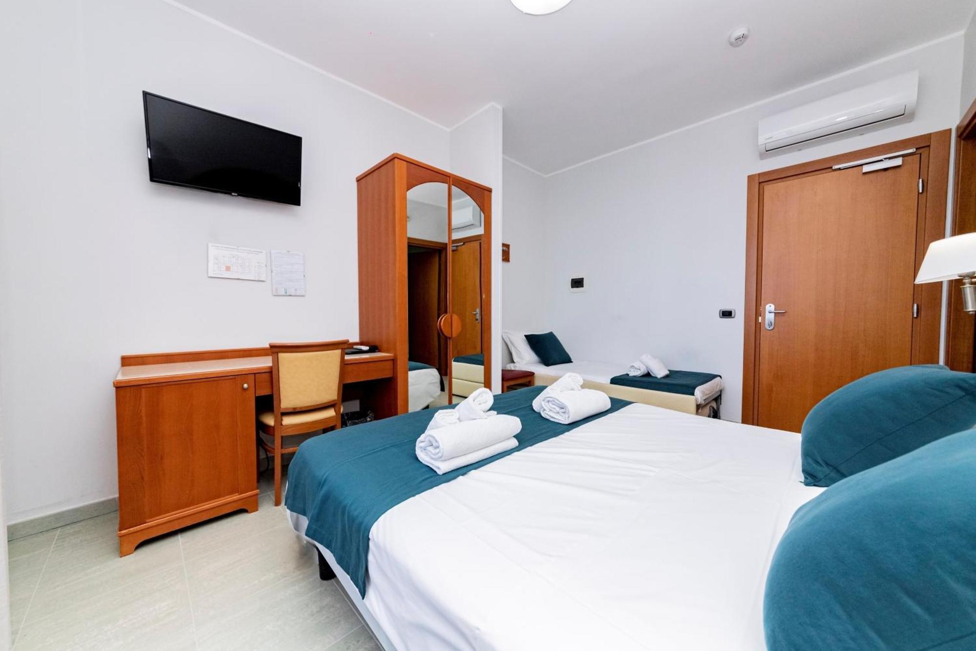 Hotel Alba Torre Lapillo Eksteriør bilde