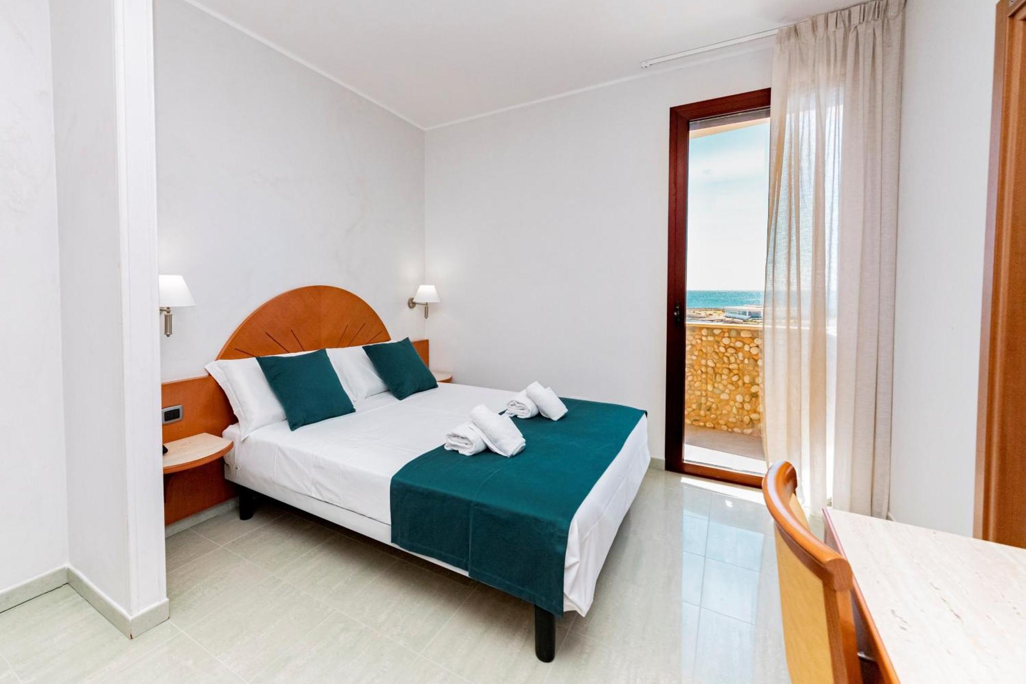 Hotel Alba Torre Lapillo Eksteriør bilde